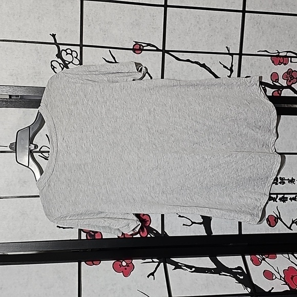 Friends Box V-Neck T Shirt Short Sleeve New‎ Medium - Picture 5 of 5